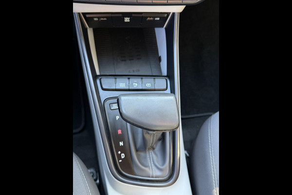 Hyundai Bayon 1.0 T-GDI Premium Creative Mild Hybrid - Automaat I Navigatie / Apple CarPlay I LED I PDC I Dealer onderhouden