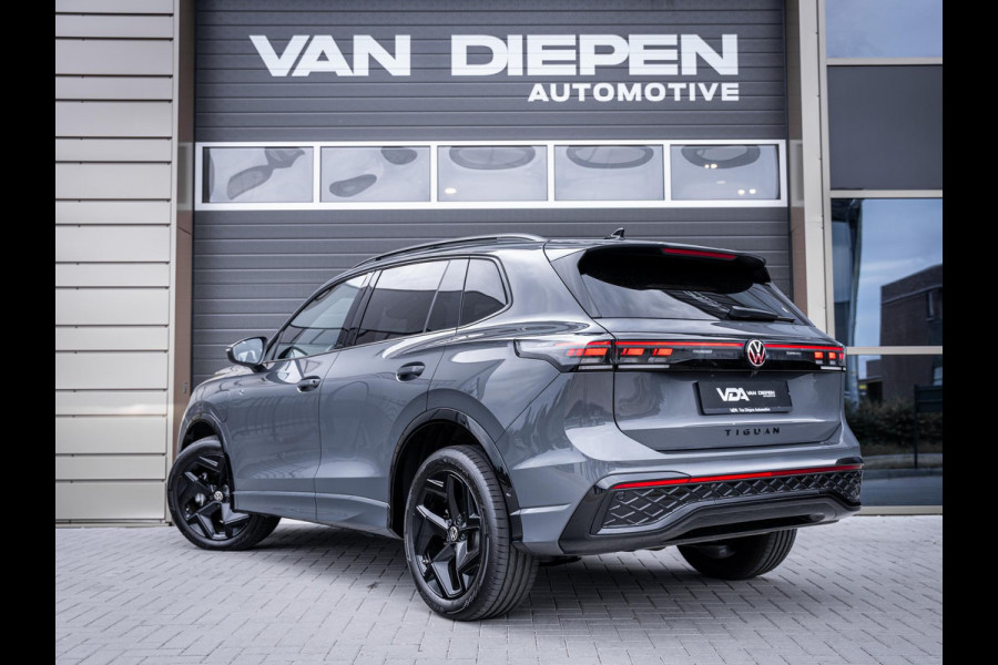 Volkswagen Tiguan 1.5 eHybrid R-Line Edition - Dolphin Grey l Pano l Massage l Sfeerverl.