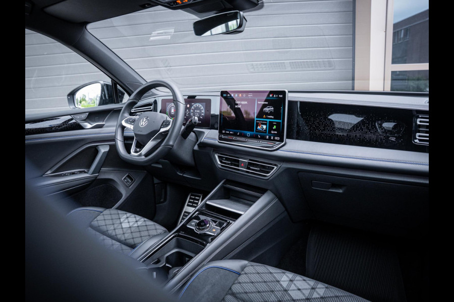 Volkswagen Tiguan 1.5 eHybrid R-Line Edition - Dolphin Grey l Pano l Massage l Sfeerverl.