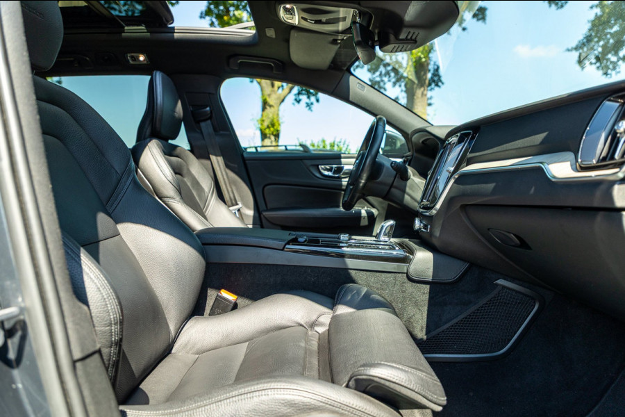 Volvo V60 2.0 T8 Twin Engine AWD I Inscription I Bowers & Wilkens I Panoramadak I Trekhaak I Pilot assist