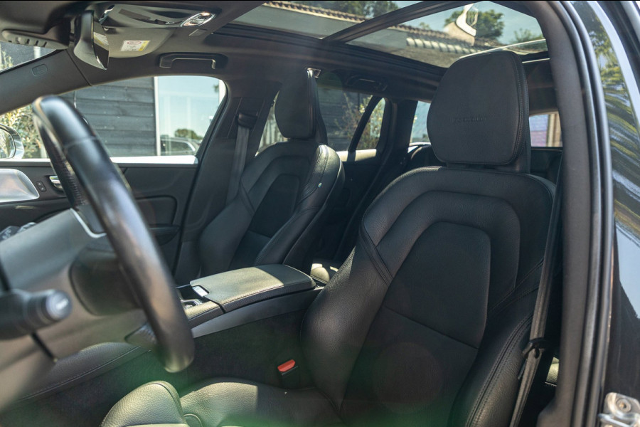 Volvo V60 2.0 T8 Twin Engine AWD I Inscription I Bowers & Wilkens I Panoramadak I Trekhaak I Pilot assist