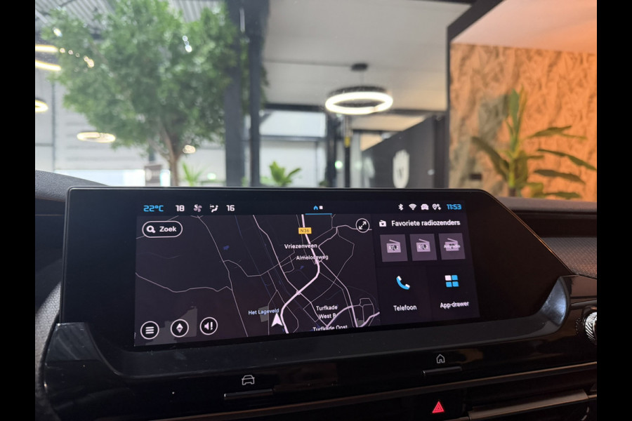Citroën C5 X 1.2 Feel |Trekhaak|Dealer Onderhouden|Allseason|CarPlay|2023|LED|Navi|Airco|PDC|Rijklaar
