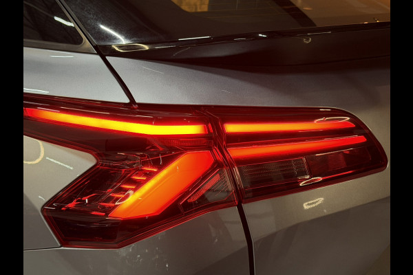 Citroën C5 X 1.2 Feel |Trekhaak|Dealer Onderhouden|Allseason|CarPlay|2023|LED|Navi|Airco|PDC|Rijklaar