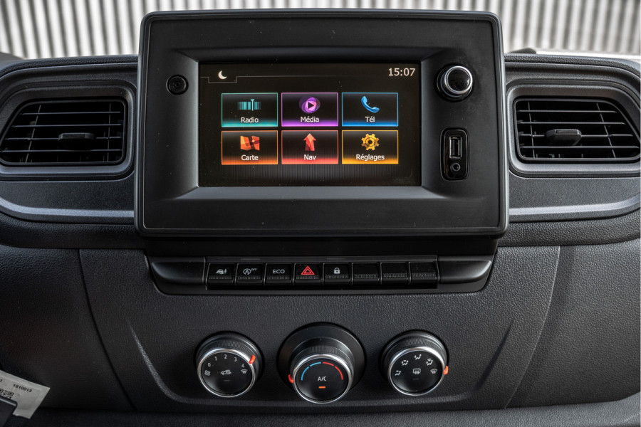 Renault Master 2.3dCi | Bakwagen met Laadklep | LED | Carplay | Camera | Cruise