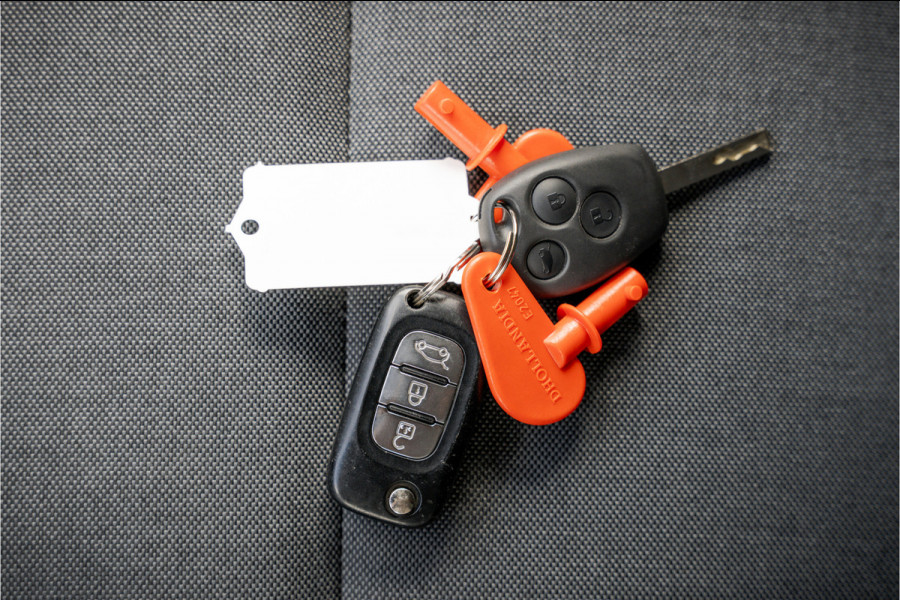 Renault Master 2.3dCi | Bakwagen met Laadklep | LED | Carplay | Camera | Cruise
