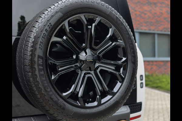 Land Rover Defender P635 OCTA | Pano - Trekhaak - Meridian