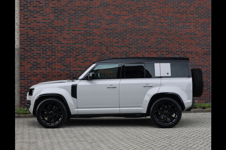 Land Rover Defender P635 OCTA | Pano - Trekhaak - Meridian