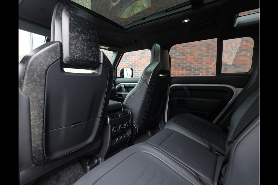 Land Rover Defender P635 OCTA | Pano - Trekhaak - Meridian