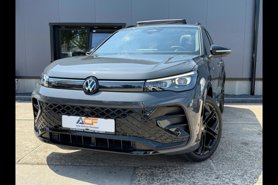 Volkswagen Tiguan 1.5 eHybrid Maxton R-Line / BLACKSTYLE / LEER / TREKHAAK / 360 / RAMVOL
