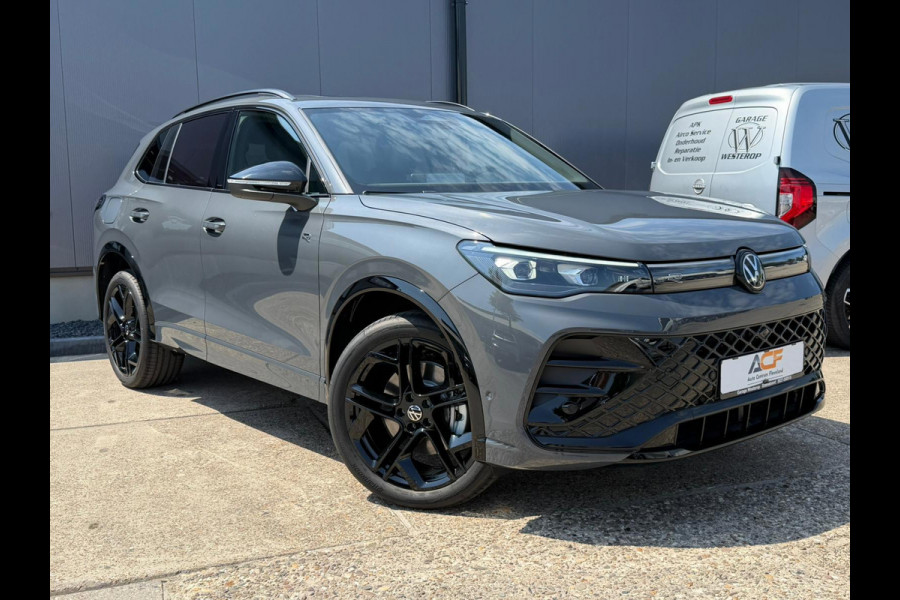 Volkswagen Tiguan 1.5 eHybrid Maxton R-Line / BLACKSTYLE / LEER / TREKHAAK / 360 / RAMVOL
