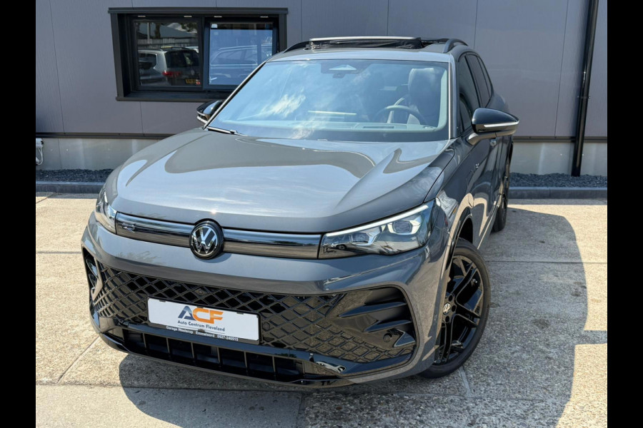 Volkswagen Tiguan 1.5 eHybrid Maxton R-Line / BLACKSTYLE / LEER / TREKHAAK / 360 / RAMVOL