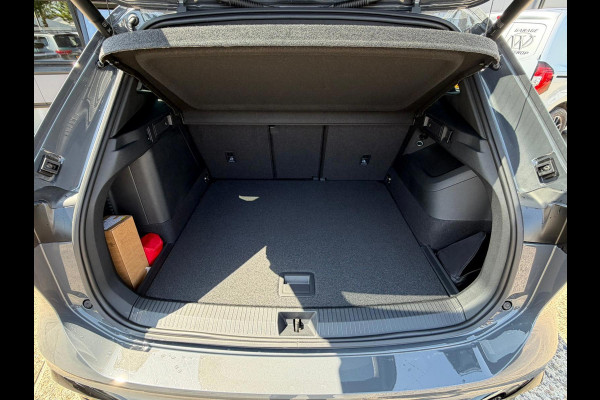 Volkswagen Tiguan 1.5 eHybrid Maxton R-Line / BLACKSTYLE / LEER / TREKHAAK / 360 / RAMVOL