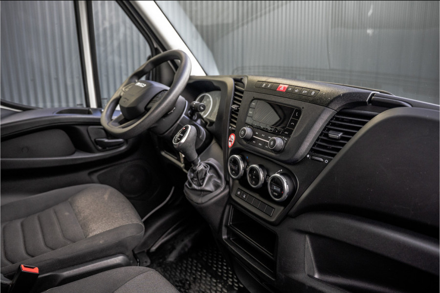 Iveco Daily **35S16 | 160 PK | L2H2 | Automaat | 3-Zits | Climate | Airco**