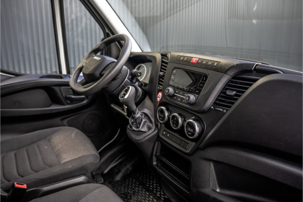 Iveco Daily **35S16 | 160 PK | L2H2 | Automaat | 3-Zits | Climate | Airco**