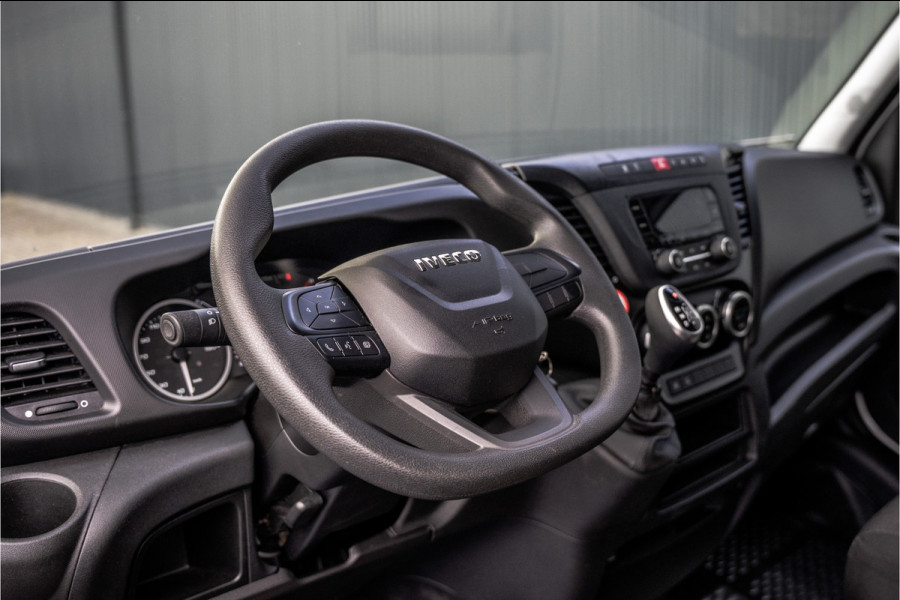 Iveco Daily **35S16 | 160 PK | L2H2 | Automaat | 3-Zits | Climate | Airco**