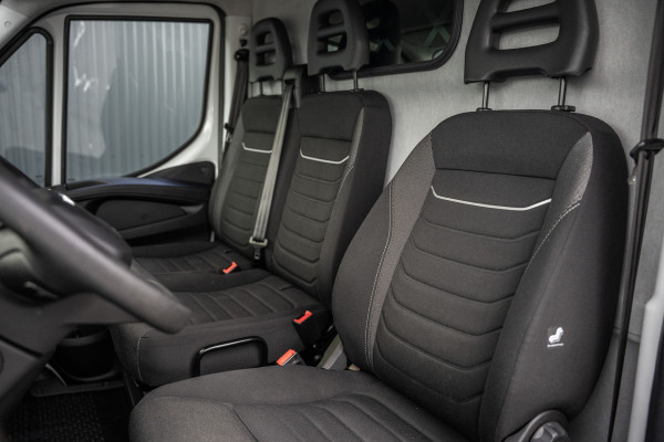 Iveco Daily **35S16 | 160 PK | L2H2 | Automaat | 3-Zits | Climate | Airco**