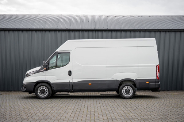 Iveco Daily 35S18 | 3.0L 180PK | Automaat | NW MODEL | 3.5T Trekgewicht | Camera | Carplay | Climate