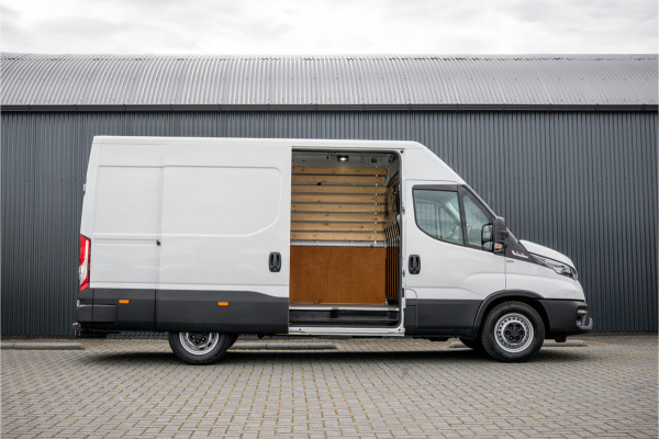 Iveco Daily 35S18 | 3.0L 180PK | Automaat | NW MODEL | 3.5T Trekgewicht | Camera | Carplay | Climate