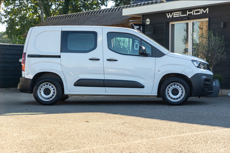 Peugeot Partner 1.2 PureTech Premium I 4 stuks op voorraad