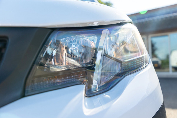 Peugeot Partner 1.2 PureTech Premium I 4 stuks op voorraad