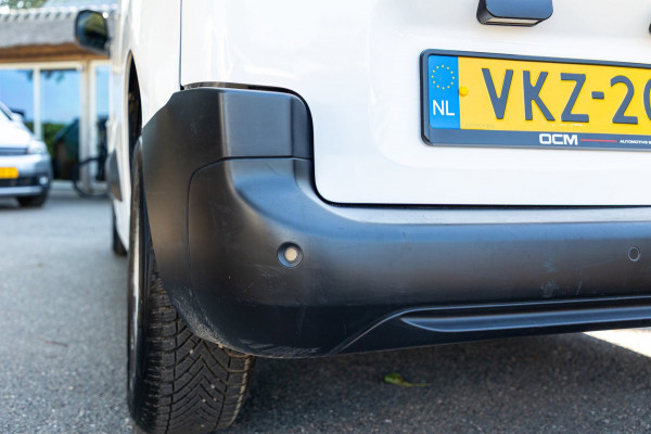 Peugeot Partner 1.2 PureTech Premium I 4 stuks op voorraad