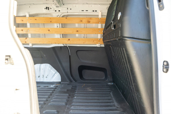 Peugeot Partner 1.2 PureTech Premium I 4 stuks op voorraad