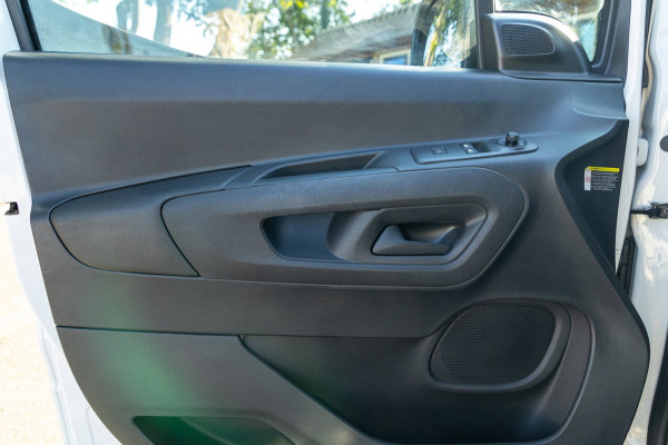 Peugeot Partner 1.2 PureTech Premium I 4 stuks op voorraad
