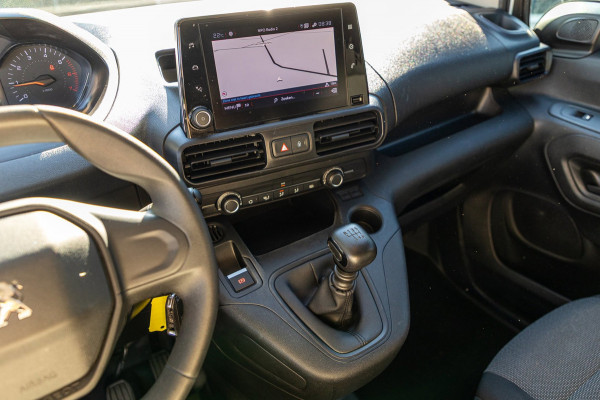 Peugeot Partner 1.2 PureTech Premium I 4 stuks op voorraad