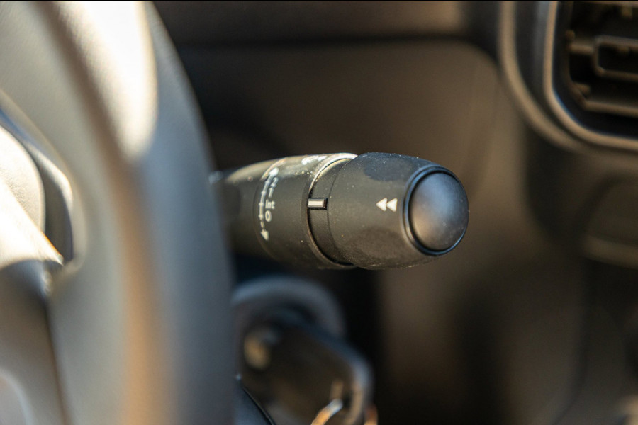 Peugeot Partner 1.2 PureTech Premium I 4 stuks op voorraad