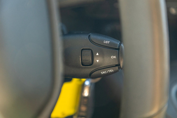 Peugeot Partner 1.2 PureTech Premium I 4 stuks op voorraad