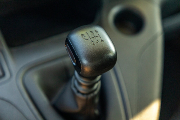 Peugeot Partner 1.2 PureTech Premium I 4 stuks op voorraad