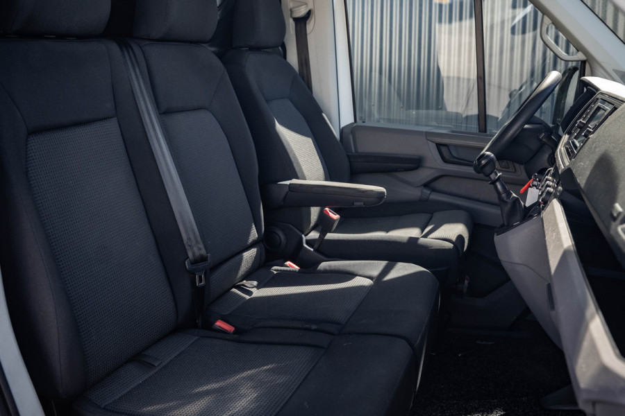 MAN TGE 2.0 TDI | L3H3 | 140PK | Trekhaak 3.0T | Camera | Carplay | Cruise | Airco