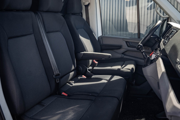 MAN TGE 2.0 TDI | L3H3 | 140PK | Trekhaak 3.0T | Camera | Carplay | Cruise | Airco