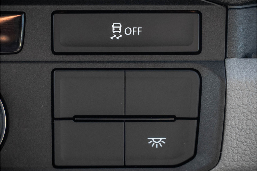 MAN TGE 2.0 TDI | L3H3 | 140PK | Trekhaak 3.0T | Camera | Carplay | Cruise | Airco