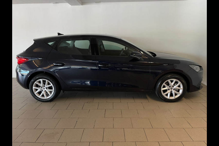 Seat Leon 1.0 TSI Reference AIRCO NAVI CRUISE CENT VERG APPLE CARPLAY VELGEN 5DRS STARTKNOP ZEER NETTE AUTO