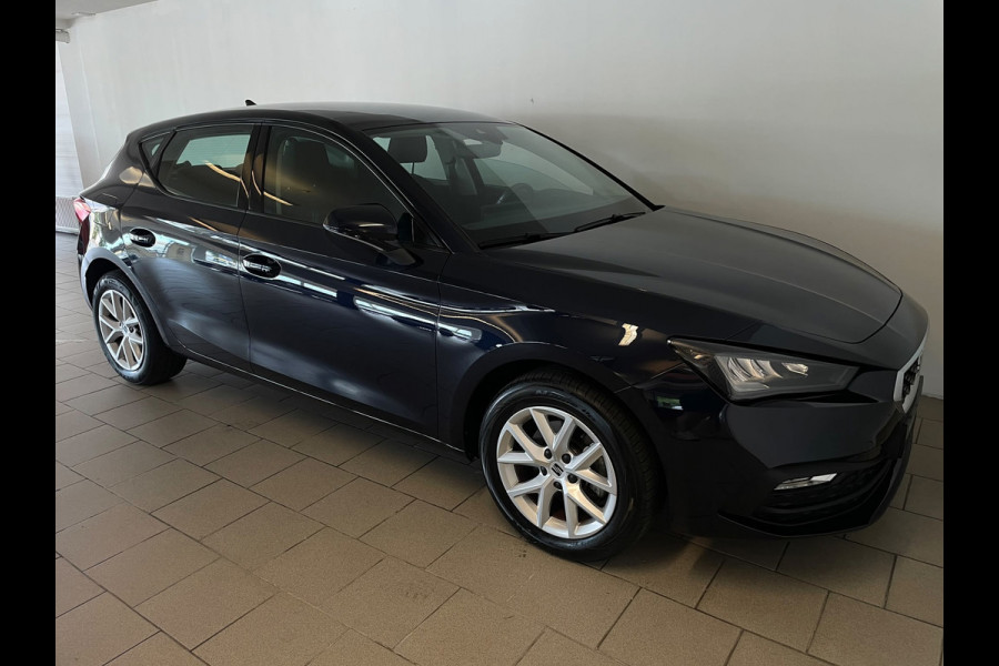 Seat Leon 1.0 TSI Reference AIRCO NAVI CRUISE CENT VERG APPLE CARPLAY VELGEN 5DRS STARTKNOP ZEER NETTE AUTO