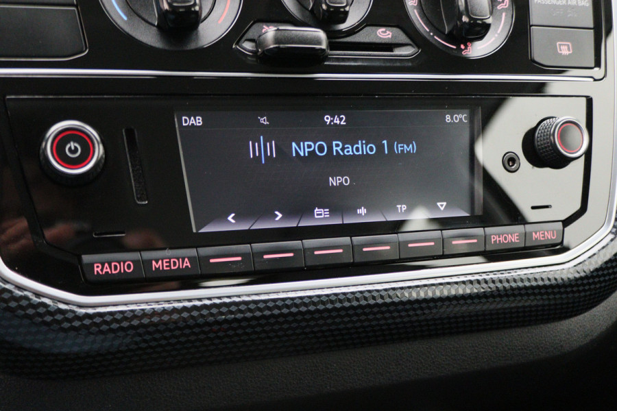 Volkswagen up! 1.0 BMT move up! LED, Airco, Bluetooth, DAB