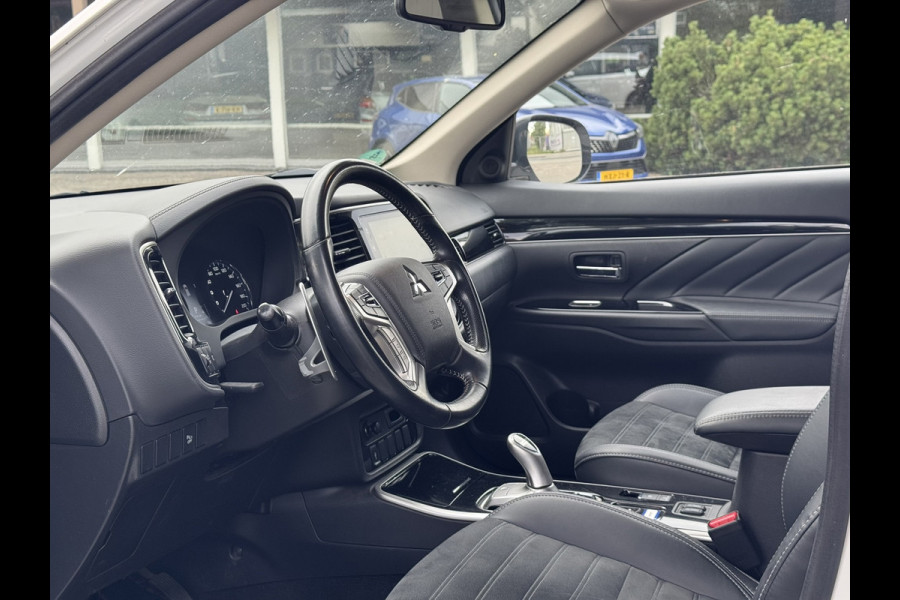 Mitsubishi Outlander 2.4 PHEV Pure | Carplay/Android, Camera, Stoelverw., Climate, Cruise | Parelmoer | Dealeronderhouden |