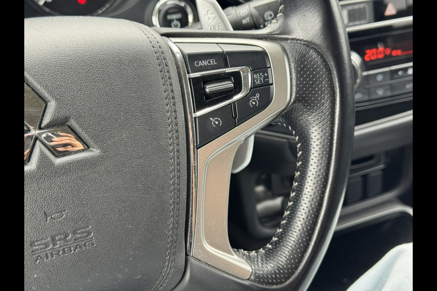 Mitsubishi Outlander 2.4 PHEV Pure | Carplay/Android, Camera, Stoelverw., Climate, Cruise | Parelmoer | Dealeronderhouden |
