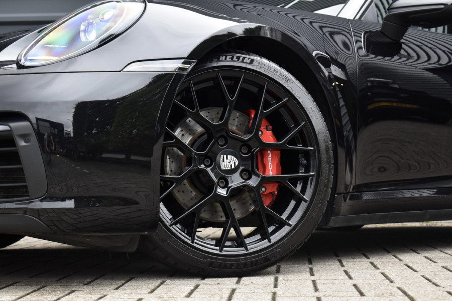 Porsche 911 3.0 Carrera S | Schuifdak | PPF Front | Sportuitlaat | Bose | Achterasbesturing | 20/21'' Wielen |