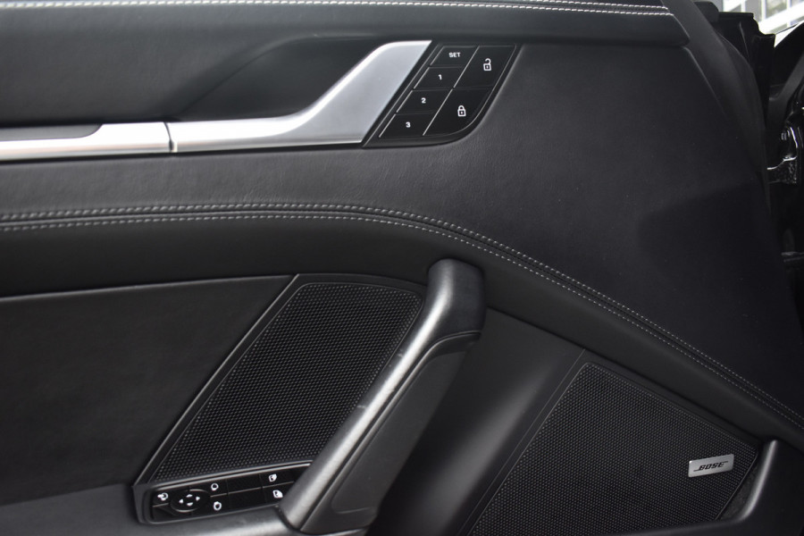 Porsche 911 3.0 Carrera S | Schuifdak | PPF Front | Sportuitlaat | Bose | Achterasbesturing | 20/21'' Wielen |