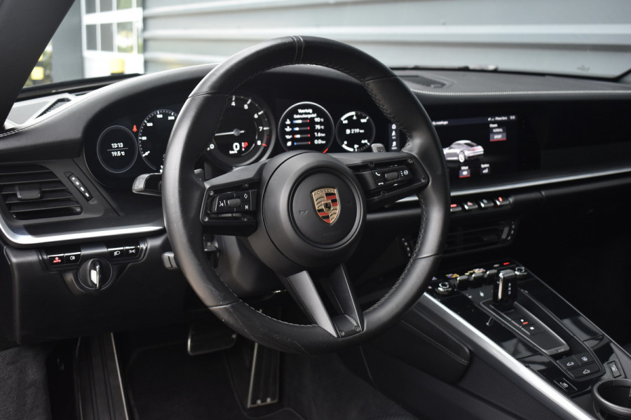 Porsche 911 3.0 Carrera S | Schuifdak | PPF Front | Sportuitlaat | Bose | Achterasbesturing | 20/21'' Wielen |
