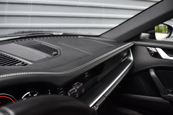 Porsche 911 3.0 Carrera S | Schuifdak | PPF Front | Sportuitlaat | Bose | Achterasbesturing | 20/21'' Wielen |