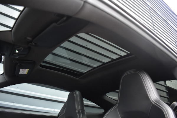 Porsche 911 3.0 Carrera S | Schuifdak | PPF Front | Sportuitlaat | Bose | Achterasbesturing | 20/21'' Wielen |