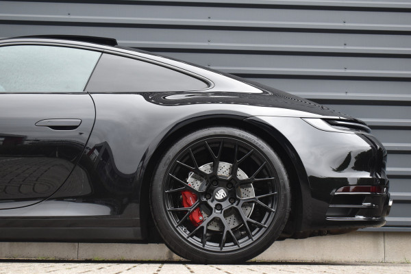 Porsche 911 3.0 Carrera S | Schuifdak | PPF Front | Sportuitlaat | Bose | Achterasbesturing | 20/21'' Wielen |