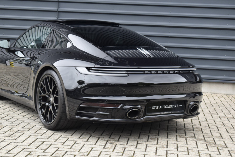 Porsche 911 3.0 Carrera S | Schuifdak | PPF Front | Sportuitlaat | Bose | Achterasbesturing | 20/21'' Wielen |