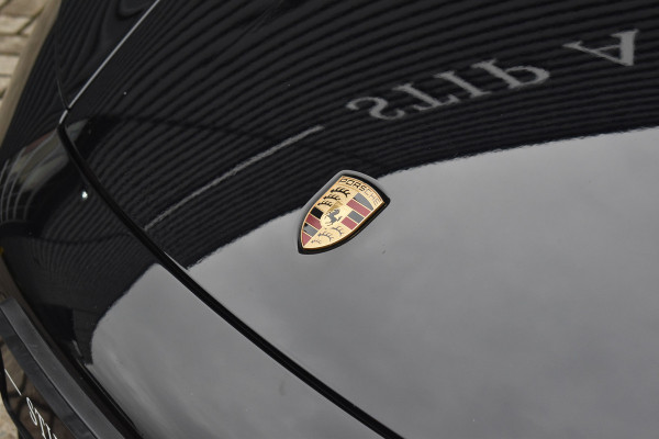 Porsche 911 3.0 Carrera S | Schuifdak | PPF Front | Sportuitlaat | Bose | Achterasbesturing | 20/21'' Wielen |