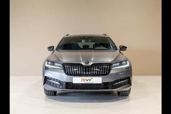 Škoda Superb Combi 1.4 TSI iV Sportline Business / 218pk / Trekhaak / Stoel en stuur verwarming /