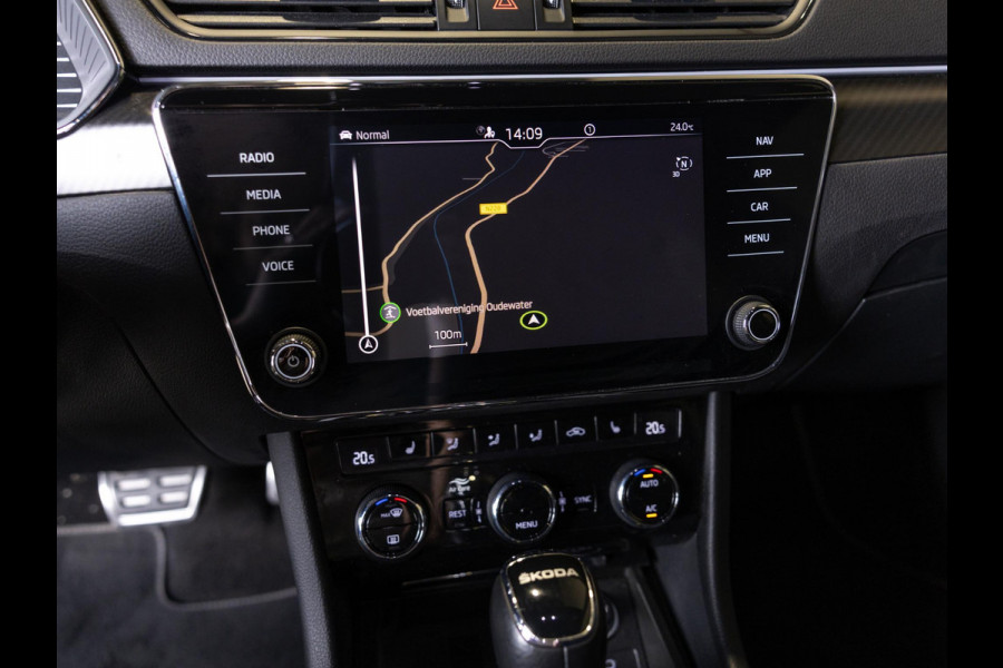 Škoda Superb Combi 1.4 TSI iV Sportline Business / 218pk / Trekhaak / Stoel en stuur verwarming /