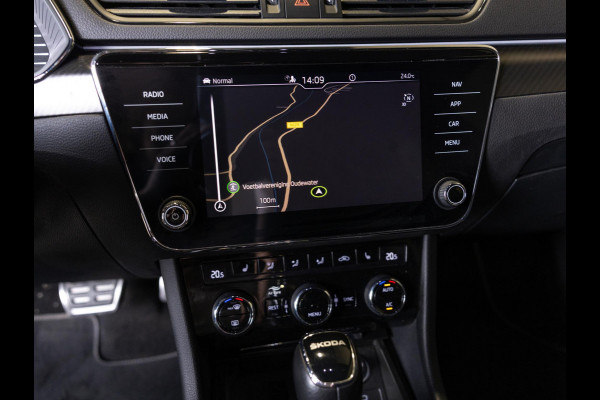 Škoda Superb Combi 1.4 TSI iV Sportline Business / 218pk / Trekhaak / Stoel en stuur verwarming /